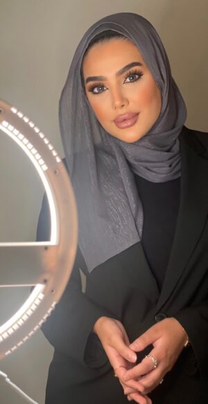 حجاب عبايه رمادي مخطط